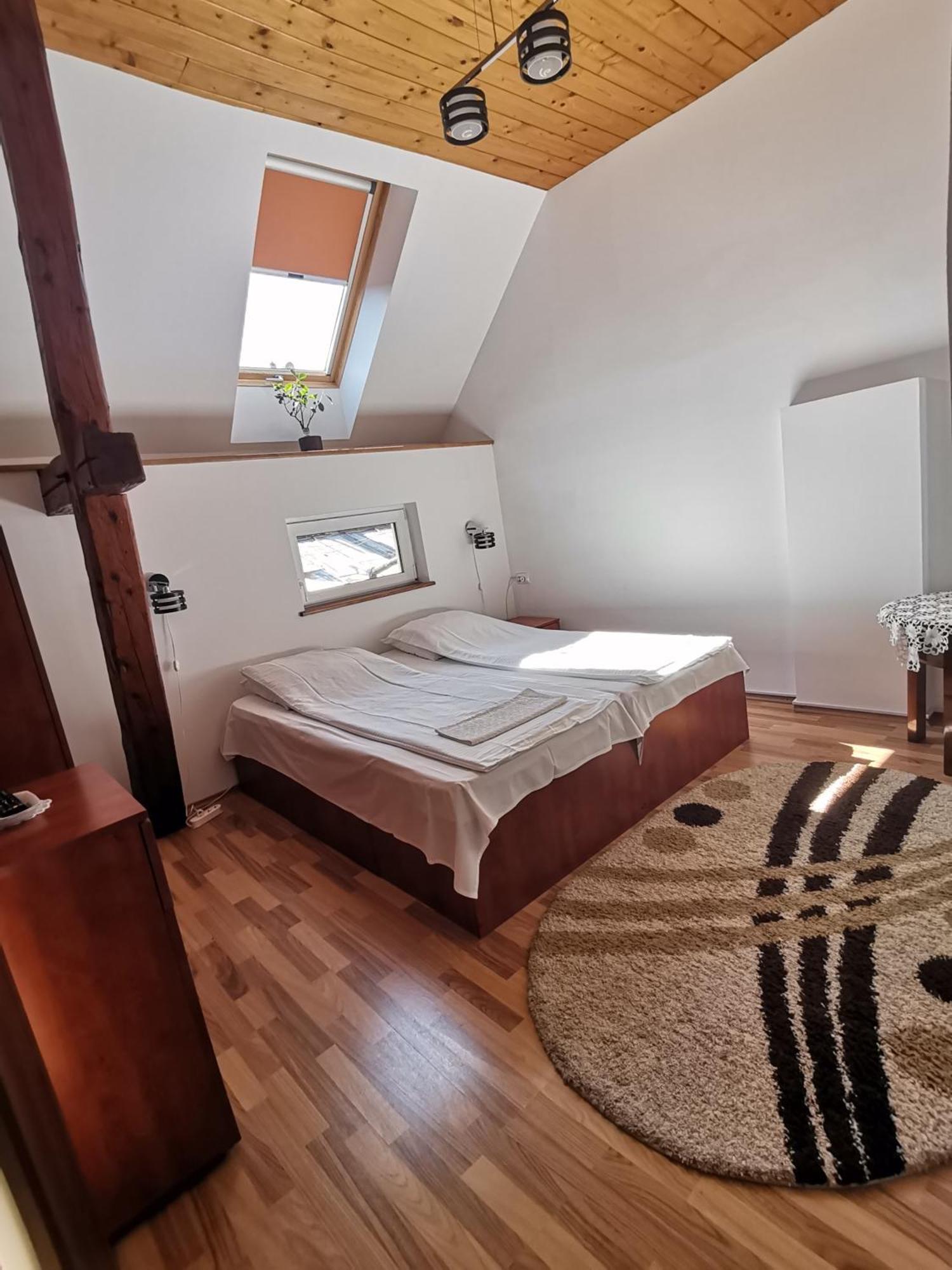 Отель Casa Sara Сэчеле Экстерьер фото